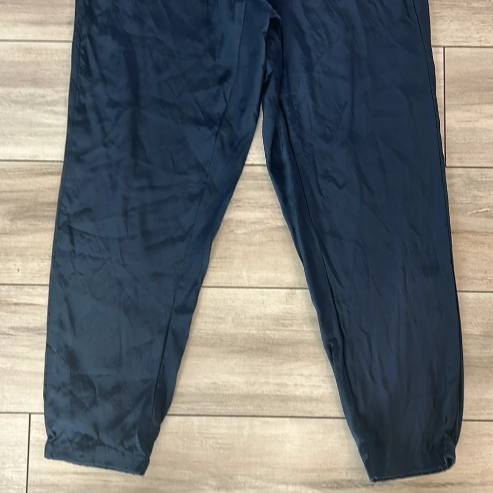Elaine Kim size medium navy blue 100% silk jogger pants